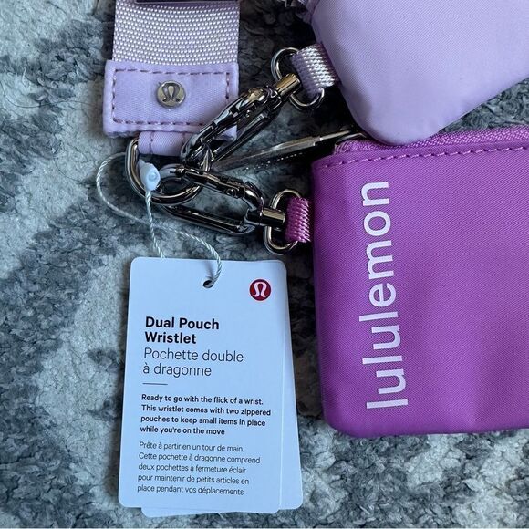 NWT Lululemon Dual Pouch Wristlet - Dahlia Mauve/Meadowsweet Pink Holiday Gift - Picture 3 of 4